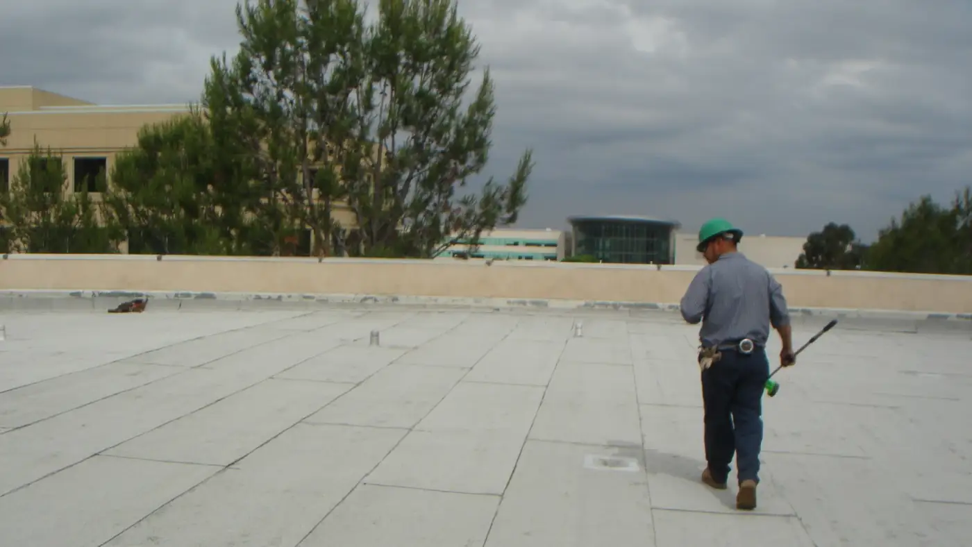 Automotive Manufacturing Facility Roofing